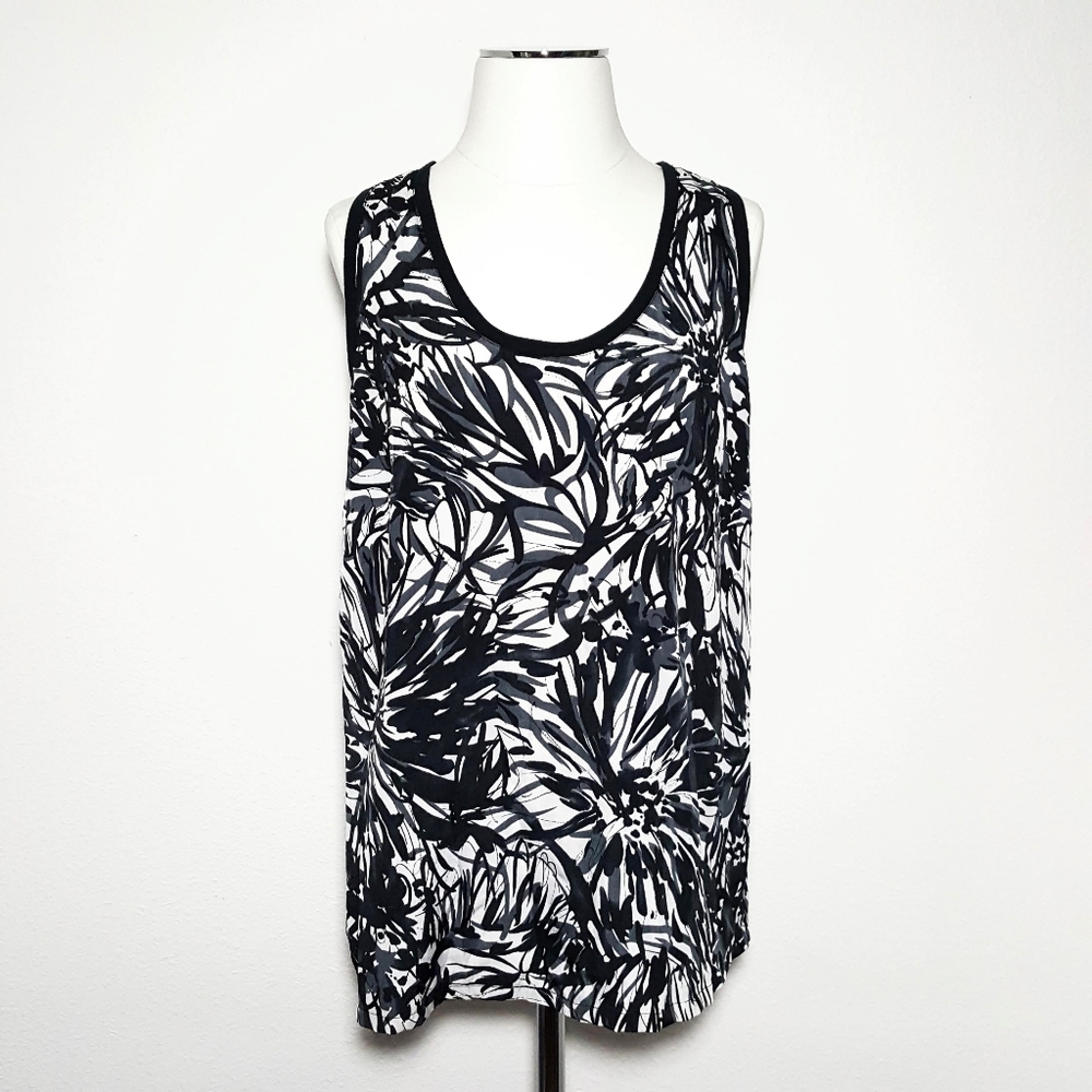 🌻 THE LIMITED sleeveless racer back top sz L
